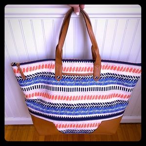 Stella & Dot Expandable Getaway Tote